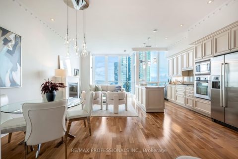 Photo 3 at 5304 - 16 Harbour Street, Waterfront Communities C1, Toronto