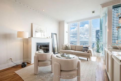 Photo 10 at 5304 - 16 Harbour Street, Waterfront Communities C1, Toronto