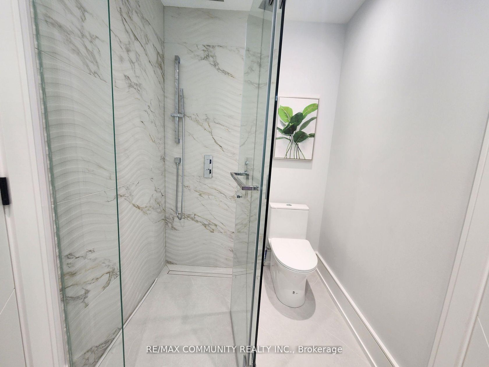 Photo 19 at 30 Kellythorne Drive, Donalda, Toronto Photo 19 at 30 Kellythorne Drive, Donalda, Toronto