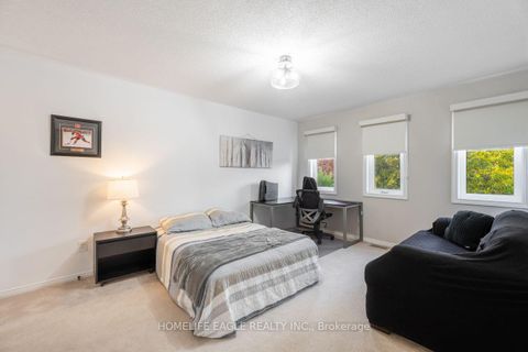 Photo 11 at 114 Surgeoner Crescent, Summerhill Estates, Newmarket
