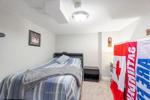 Photo 19 at 114 Surgeoner Crescent, Summerhill Estates, Newmarket