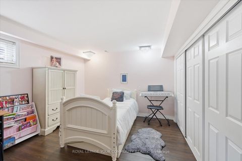 Photo 30 at 35 Sunvale Drive, Richview, Toronto