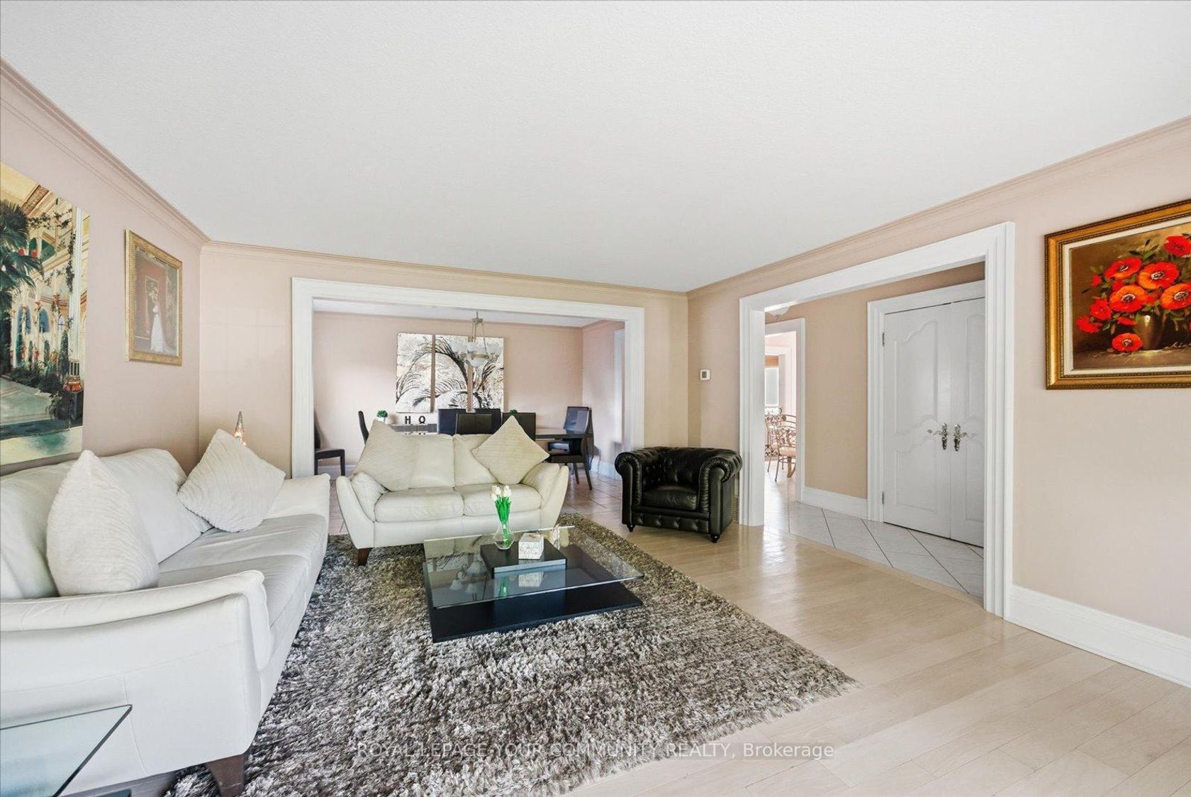 Photo 8 at 35 Sunvale Drive, Richview, Toronto Photo 8 at 35 Sunvale Drive, Richview, Toronto