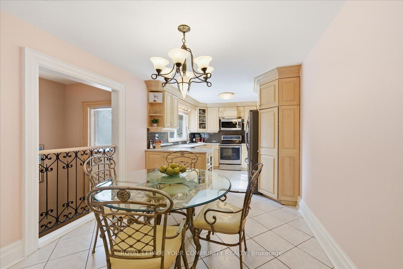 Photo 11 at 35 Sunvale Drive, Richview, Toronto Photo 11 at 35 Sunvale Drive, Richview, Toronto