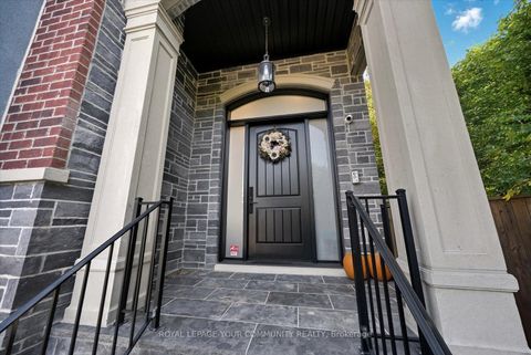 Photo 1 at 47 Hall Street, Mill Pond, Richmond Hill