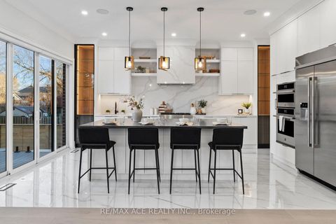 Photo 9 at 251 Kennedy Road, Cliffside, Toronto