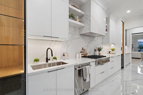 Photo 11 at 251 Kennedy Road, Cliffside, Toronto