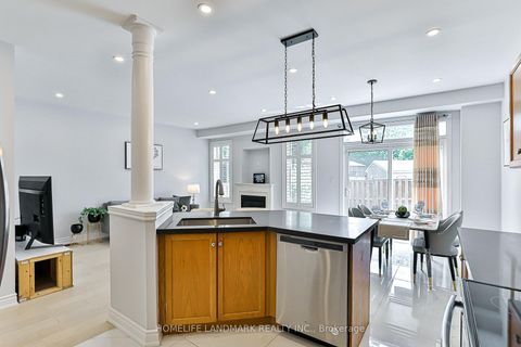 Photo 15 at 9 Longwood Avenue, Oak Ridges, Richmond Hill