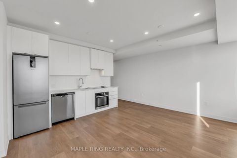 Photo 14 at 1711 - 2920 Highway 7 Road, Concord, Vaughan