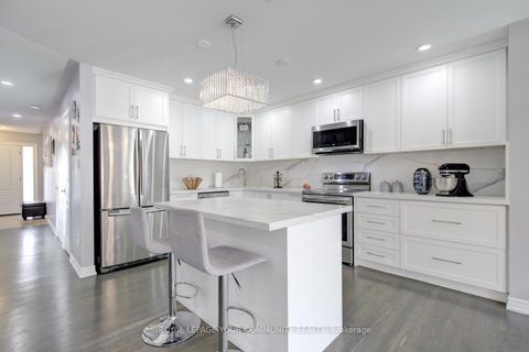 Photo 4 at 59 Kavala Street, Patterson, Vaughan