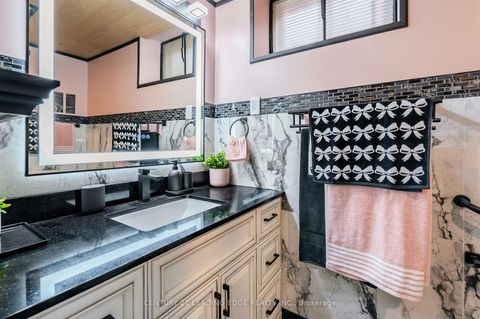 Photo 30 at 112 Wyndcliff Crescent, Victoria Village, Toronto