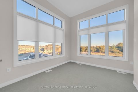 Photo 12 at 60 Lunay Drive, Rural Richmond Hill, Richmond Hill