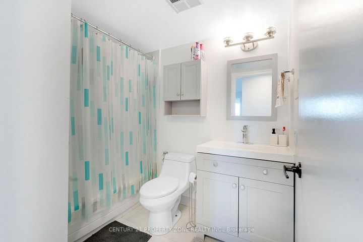 Photo 17 at 407 - 10 Laurelcrest Street, Queen Street Corridor, Brampton