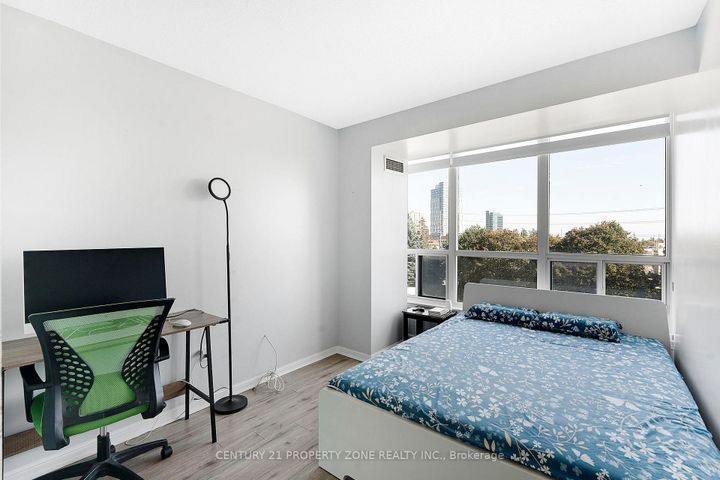 Photo 18 at 407 - 10 Laurelcrest Street, Queen Street Corridor, Brampton