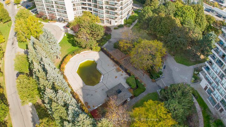 Photo 26 at 407 - 10 Laurelcrest Street, Queen Street Corridor, Brampton