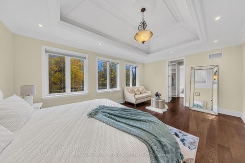 Photo 20 at 33 Starfire Drive, Highland Creek, Toronto