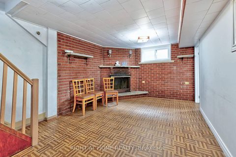 Photo 5 at 34 William Cragg Drive, CFB, Toronto