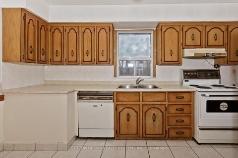Photo 16 at 11 Helsby Crescent, Alderwood, Toronto