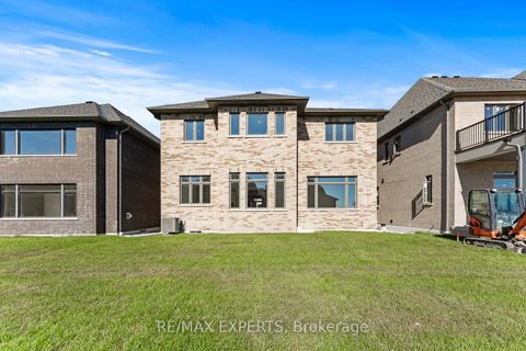 Photo 46 at 17 Saxby Farm Avenue, King City, King