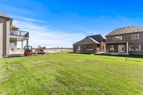 Photo 47 at 17 Saxby Farm Avenue, King City, King