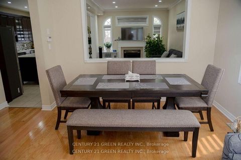 Photo 25 at 41 Sequoia Road, Sonoma Heights, Vaughan