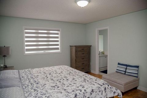 Photo 37 at 41 Sequoia Road, Sonoma Heights, Vaughan