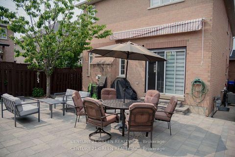 Photo 41 at 41 Sequoia Road, Sonoma Heights, Vaughan