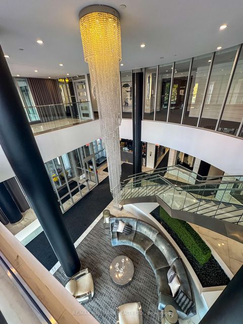 Photo 15 at 327 - 9471 Yonge Street, Observatory, Richmond Hill