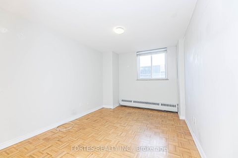 Photo 14 at 102 - 100 Coe Hill Drive, Swansea, Toronto