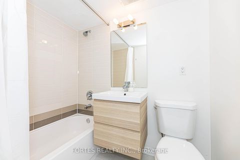 Photo 17 at 102 - 100 Coe Hill Drive, Swansea, Toronto