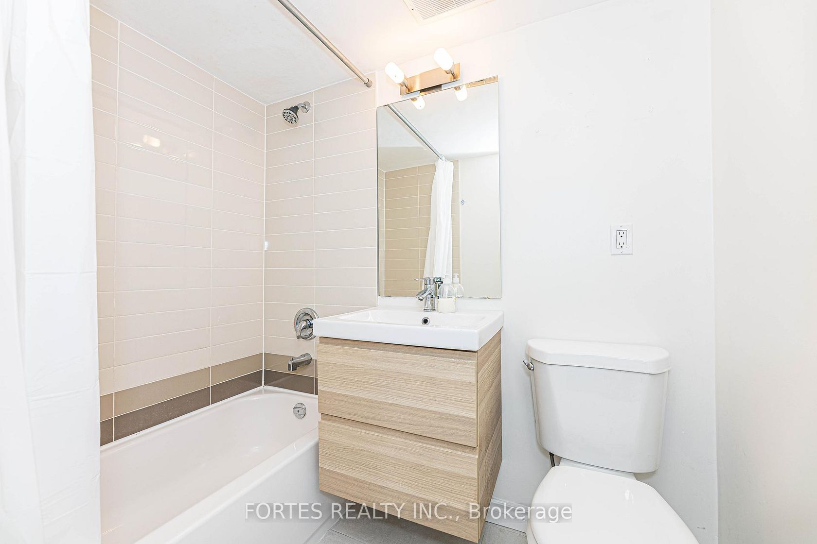 Photo 17 at 102 - 100 Coe Hill Drive, Swansea, Toronto Photo 17 at 102 - 100 Coe Hill Drive, Swansea, Toronto