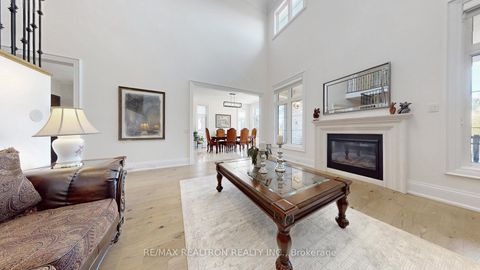 Photo 6 at 24 Hogan Court, King City, King