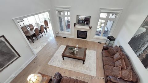 Photo 7 at 24 Hogan Court, King City, King