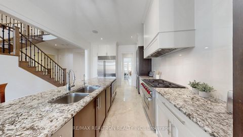 Photo 9 at 24 Hogan Court, King City, King