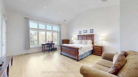 Photo 12 at 24 Hogan Court, King City, King