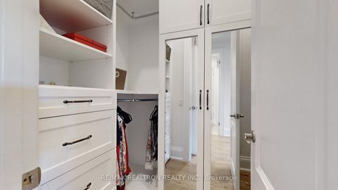 Photo 14 at 24 Hogan Court, King City, King