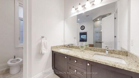 Photo 15 at 24 Hogan Court, King City, King