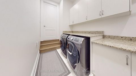 Photo 20 at 24 Hogan Court, King City, King