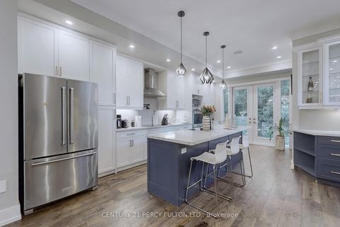 Photo 9 at 84 Wiley Avenue, East York, Toronto