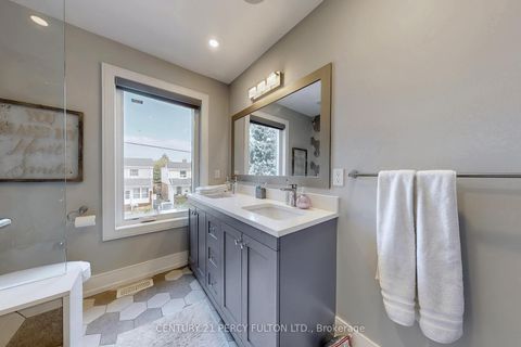 Photo 27 at 84 Wiley Avenue, East York, Toronto