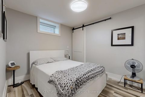 Photo 35 at 84 Wiley Avenue, East York, Toronto