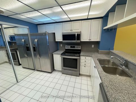 Photo 7 at 1205 - 28 HOLLYWOOD Avenue, Willowdale East, Toronto