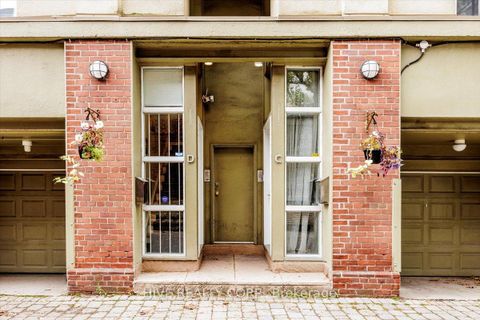 Photo 3 at D - 957 Broadview Avenue, Broadview North, Toronto