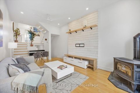 Photo 12 at D - 957 Broadview Avenue, Broadview North, Toronto