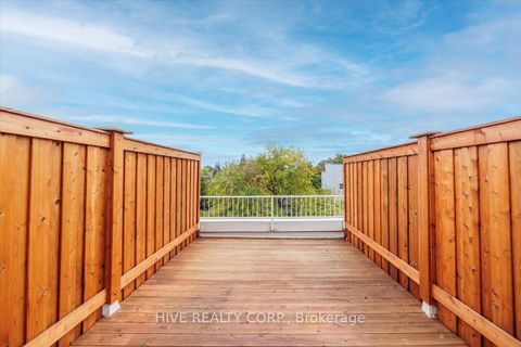 Photo 39 at D - 957 Broadview Avenue, Broadview North, Toronto