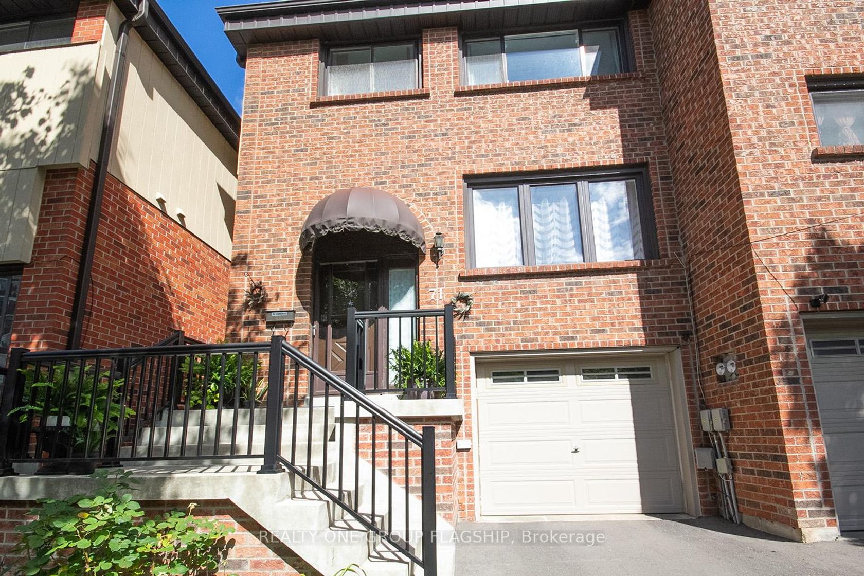 71 Maple Branch Path, The Westway, Toronto 