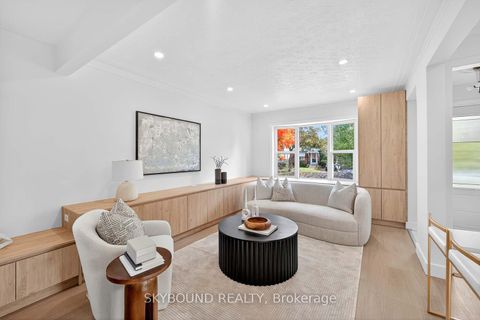 Photo 2 at 46 Rothsay Avenue, Queensway, Toronto