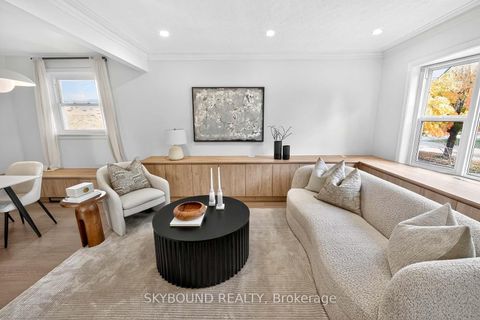 Photo 4 at 46 Rothsay Avenue, Queensway, Toronto