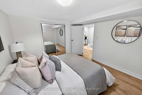 Photo 30 at 46 Rothsay Avenue, Queensway, Toronto