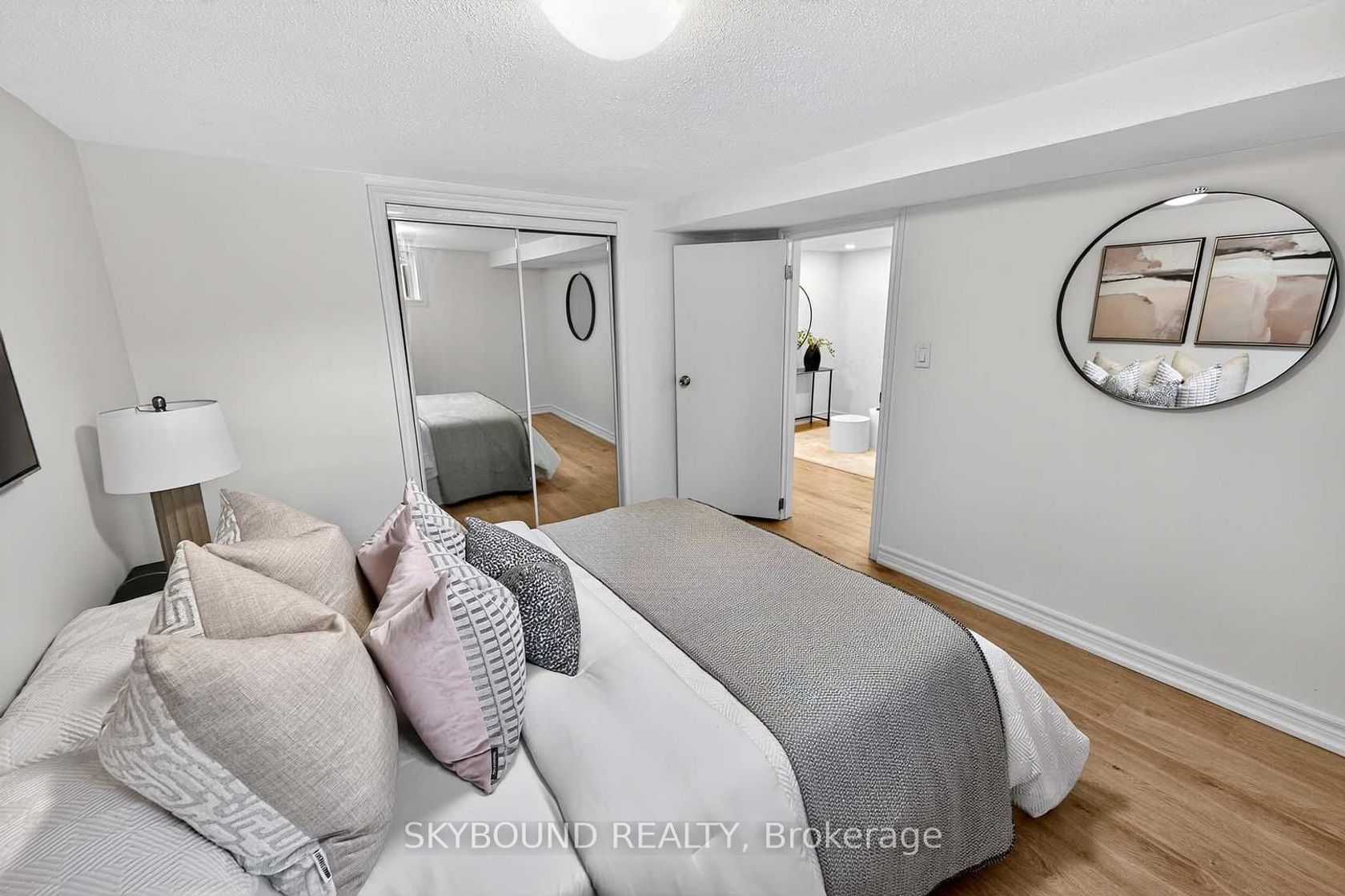 Photo 30 at 46 Rothsay Avenue, Queensway, Toronto Photo 30 at 46 Rothsay Avenue, Queensway, Toronto